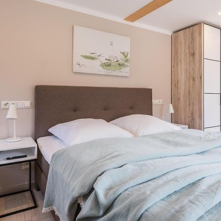 Feriendomizil Im Luftkurort - Ferienhaus-Sauna-See-Onsenbad 크라코프암지 외부 사진