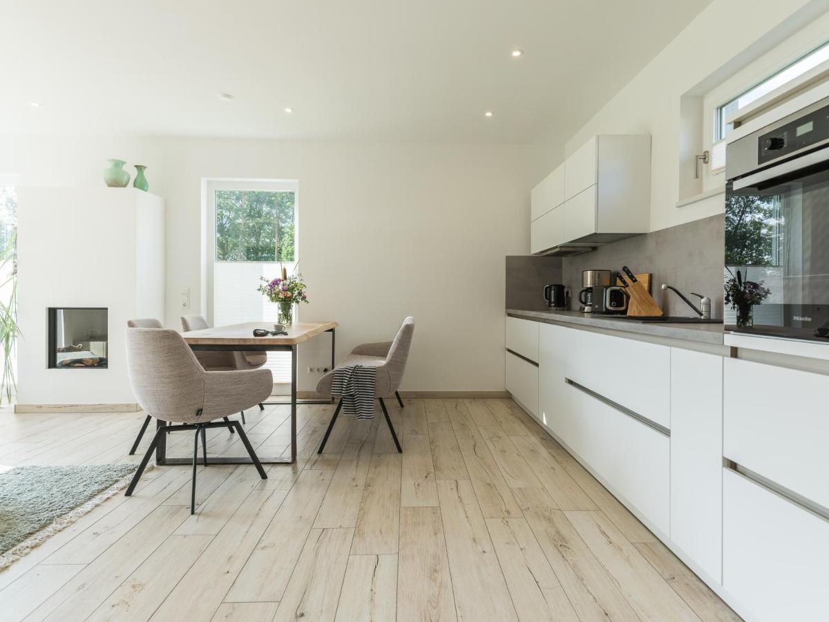 Feriendomizil Im Luftkurort - Ferienhaus-Sauna-See-Onsenbad 크라코프암지 외부 사진