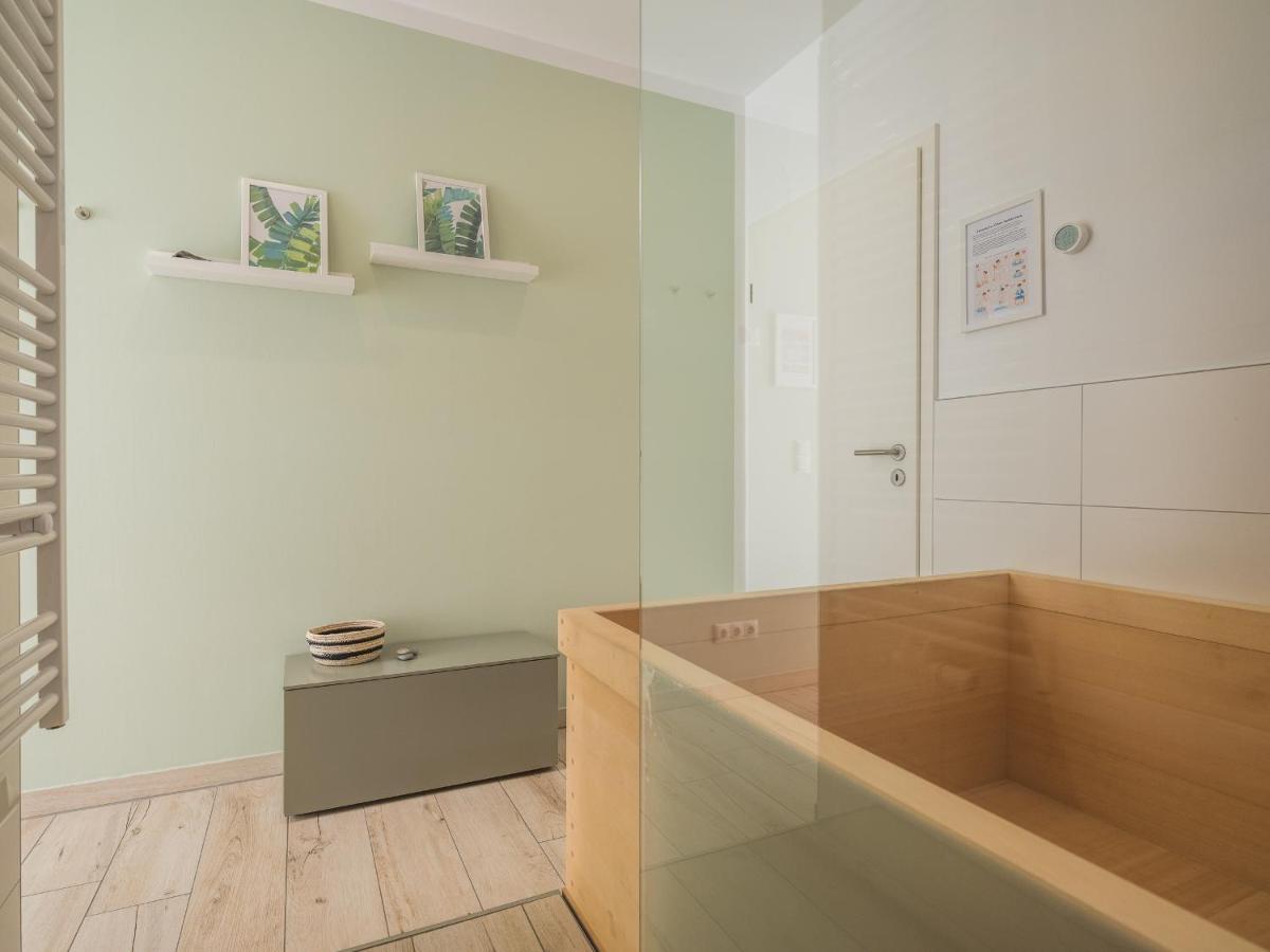 Feriendomizil Im Luftkurort - Ferienhaus-Sauna-See-Onsenbad 크라코프암지 외부 사진